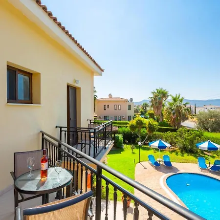 Halima Fostira Villa