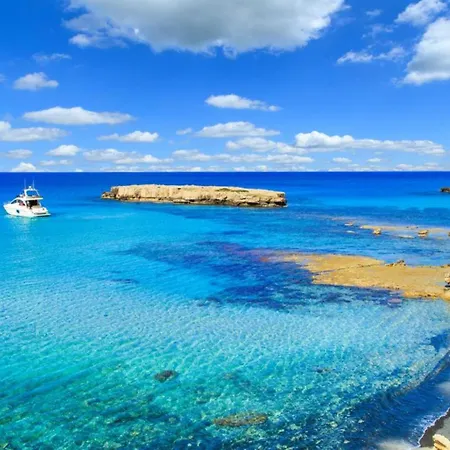 Villa Halima Fostira Polis