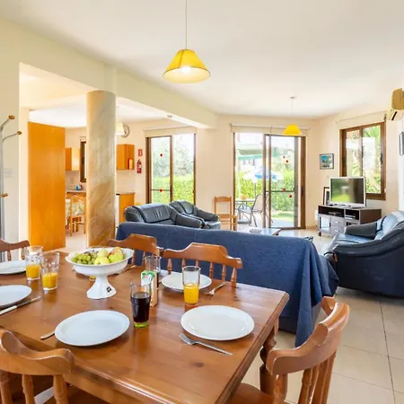 Halima Fostira Polis