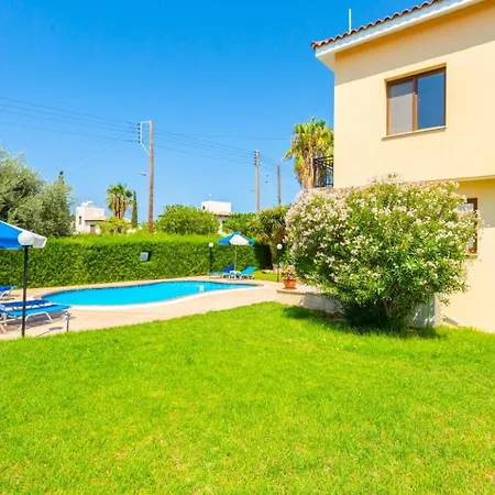 Halima Fostira Villa *