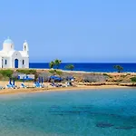 Halima Fostira Villa *
