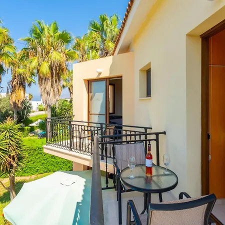 Villa Halima Fostira *