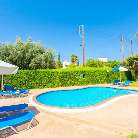 Villa Halima Fostira Polis