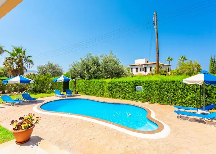 Βίλα Halima Fostira Πόλη